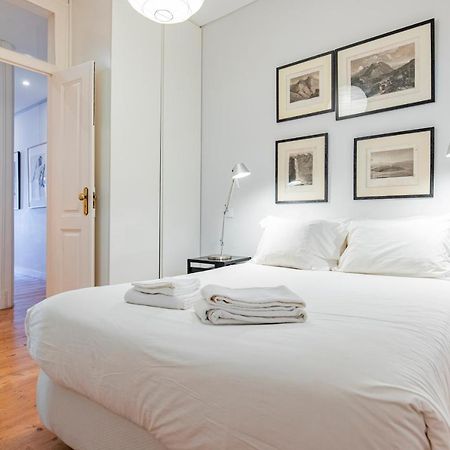 Castelo Design Aparment W/ Balcony & Super View By Lovelystay Лиссабон Экстерьер фото