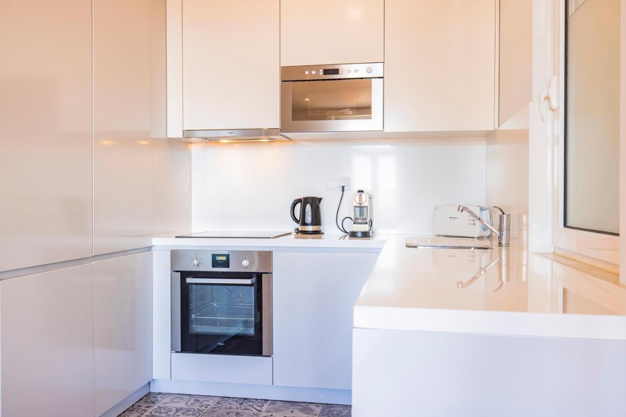 Castelo Design Aparment W/ Balcony & Super View By Lovelystay Лиссабон Экстерьер фото